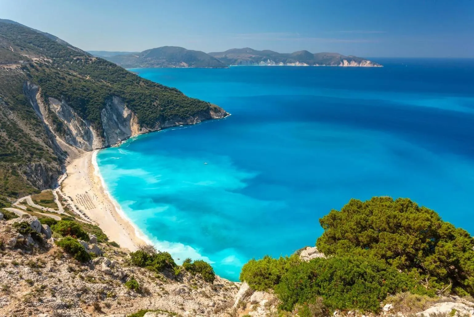 Skala Villa Yellow Spathion